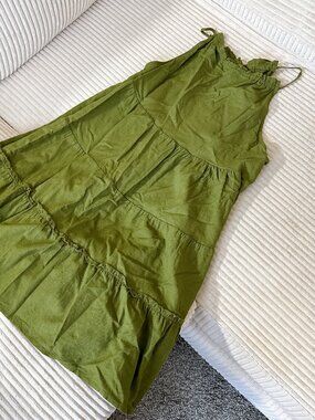 Forever 21 Women’s Small Olive Green Tiered Mini Dress Spaghetti Strap Boho